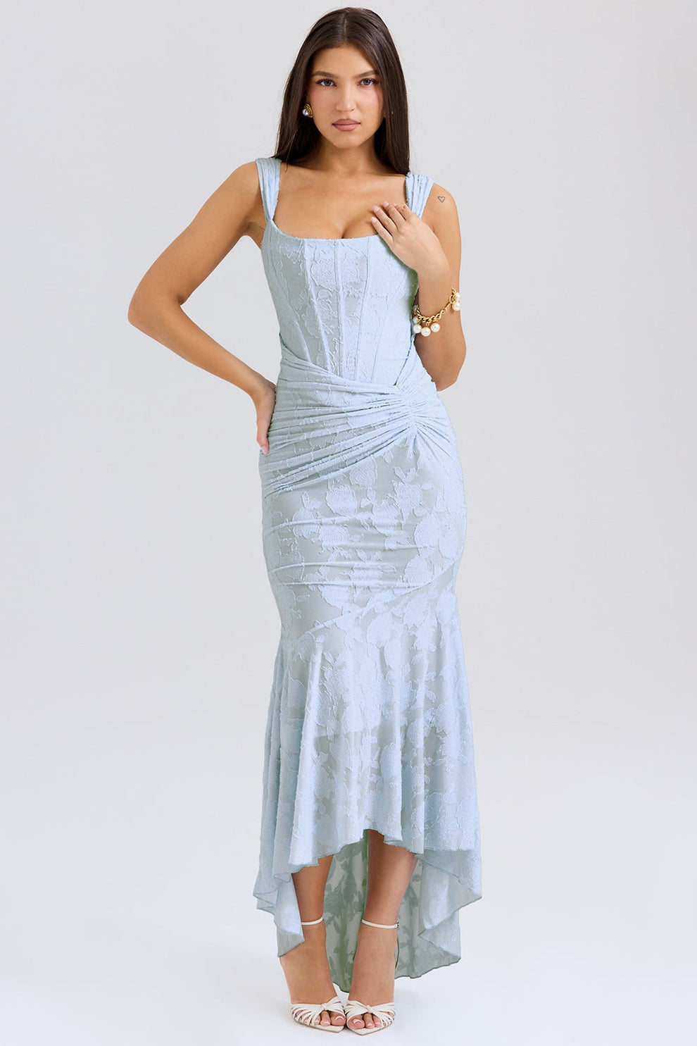 ELVA | VESTIDO MINIMALISTA CON CAÍDA ASIMÉTRICA