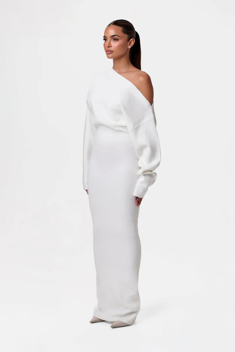 LUCÍA | VESTIDO AJUSTADO CON HOMBROS DESCUBIERTOS