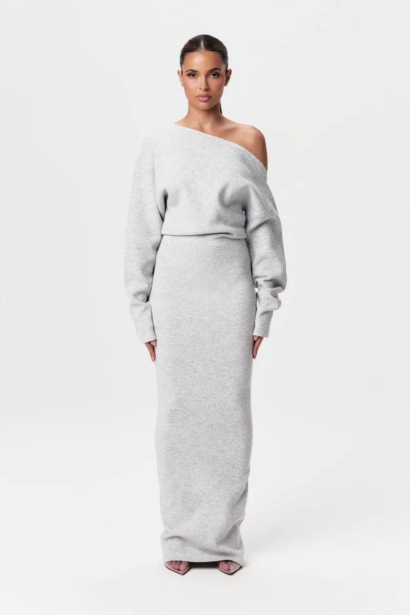 LUCÍA | VESTIDO AJUSTADO CON HOMBROS DESCUBIERTOS