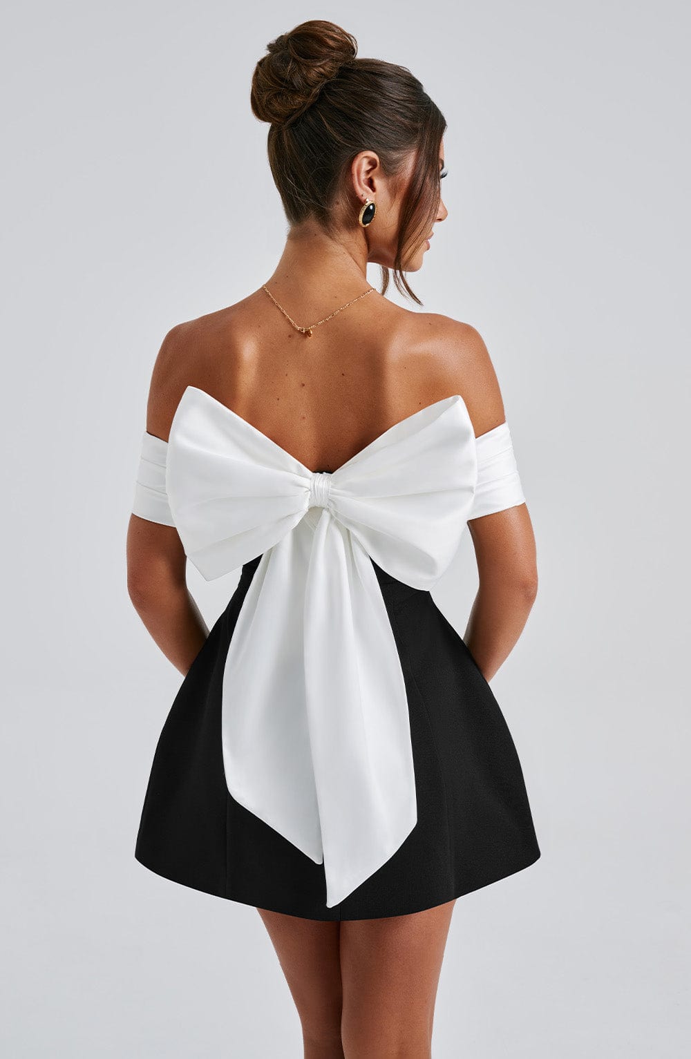 NURIA | MINI VESTIDO CON LAZO